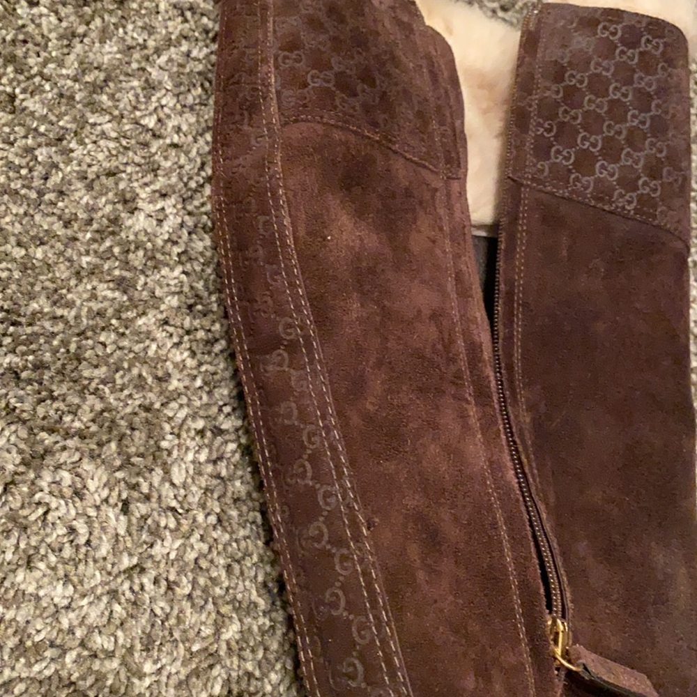 Gorgeous Gucci Brown Suede Boots Size 39 (8.5) - Picture 8 of 9